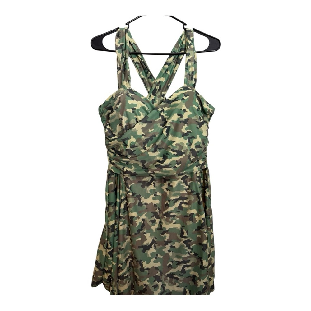 COCOPEAR Women's Crossover One Piece Swimdress Skirted Swimsuit Size 3XL In Camo
